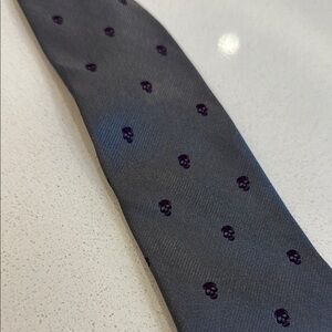 Banana Republic Gray Tie with Subtle Pattern